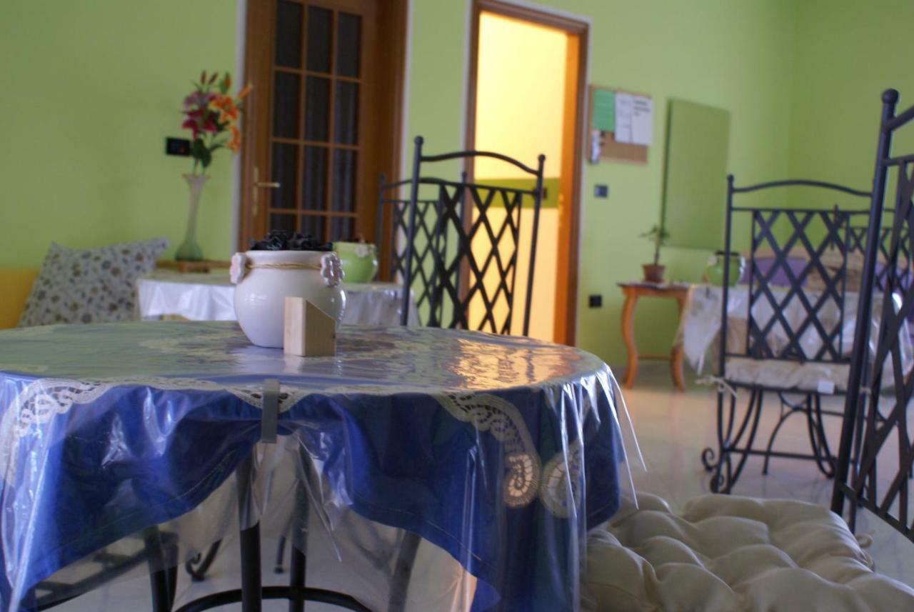 People Bed and Breakfast Castorano Exterior foto